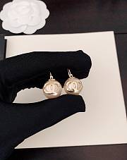 Okify Channel Pearl Gold Earrings 20379 - 1