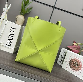 Okify Loewe Medium Puzzle Fold Tote Bag In Bright Green Shiny Calfskin 25.5x14.5x31.5cm