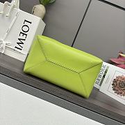 Okify Loewe Medium Puzzle Fold Tote Bag In Bright Green Shiny Calfskin 25.5x14.5x31.5cm - 3