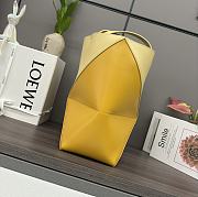 Okify Loewe Medium Puzzle Fold Tote Bag In Two Tones Of Yellow Shiny Calfskin 25.5x14.5x31.5cm - 4