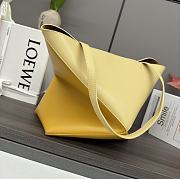 Okify Loewe Medium Puzzle Fold Tote Bag In Two Tones Of Yellow Shiny Calfskin 25.5x14.5x31.5cm - 3