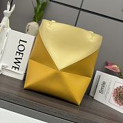 Okify Loewe Medium Puzzle Fold Tote Bag In Two Tones Of Yellow Shiny Calfskin 25.5x14.5x31.5cm - 1