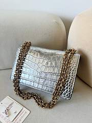 Okify Valentino Garavani Vain Bag In Silver Crocodile Patent 24x16x8cm  - 2