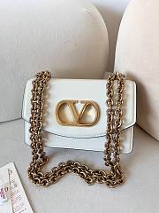 Okify Valentino Garavani Vain Bag In White 19.5x13x7cm  - 1