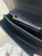 Okify Valentino Garavani Vain Bag In Black 19.5x13x7cm  - 2