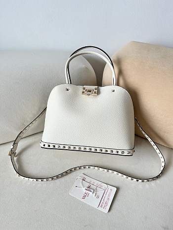 Okify Valentino Garavani Rockstud Grained Calfskin Bag In White 28x21x14cm 