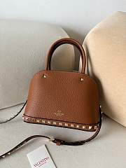 Okify Valentino Garavani Rockstud Grained Calfskin Bag In Brown 21x15x10cm  - 4