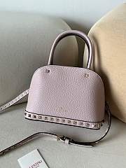 Okify Valentino Garavani Rockstud Grained Calfskin Bag In Pink 21x15x10cm  - 2