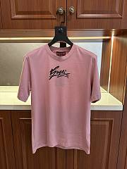 Okify Gucci Pink Signature T-shirt M-3XL  - 1