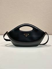 Okify Prada Medium Leather Handbag Dumpling In Black 30x20x5cm  - 1