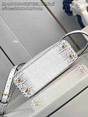 Okify Louis Vuitton Mini Capucines In Crocodile Pattern M48865 21x14x8cm  - 4