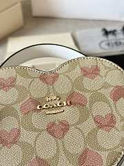 Okify Coach Heart Chain Bag 18x14cm - 5