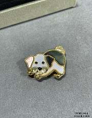 Okify VCA Dog Brooch - 1