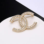 Okify CC Gold Brooch With Pearl And Diamond  - 3