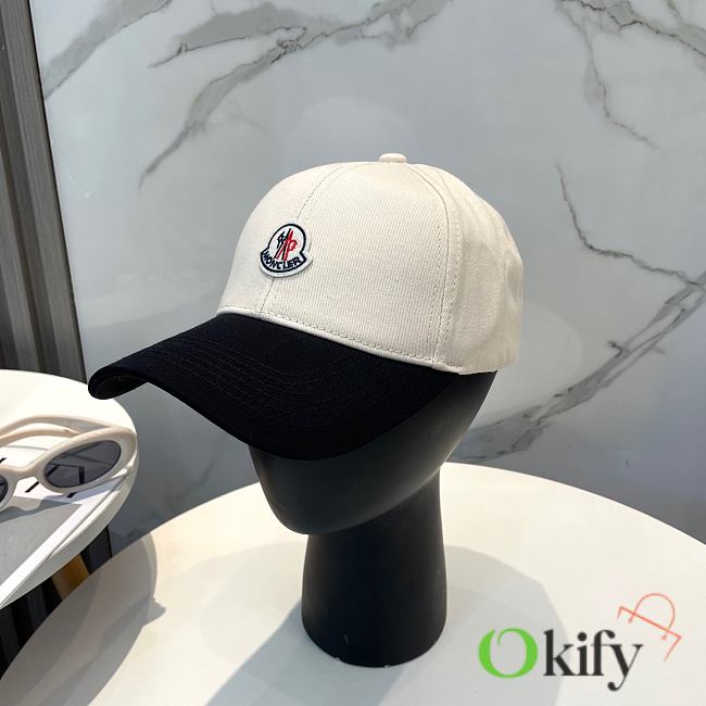 Okify Moncler White And Black Cap 20950 - 1