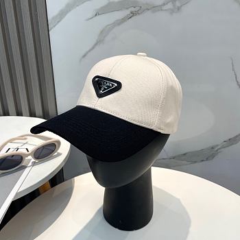 Okify Prada White And Black Cap 20954