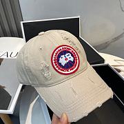 Okify Canada Goose White Cap  - 6