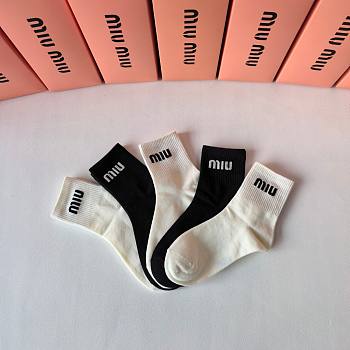 Okify MiuMiu Set 5 Pairs Of Black And White Socks 21049