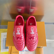 Okify Louis Vuitton Footprint Soccer Sneakers In Red 1AHDOL EU35-45  - 2