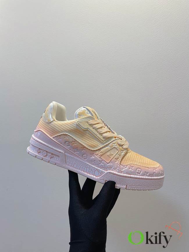 Okify Louis Vuitton Maxi Sneakers In Pink And Orange EU35-45 21090 - 1