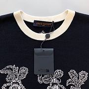 Okify Louis Vuitton Dark Blue T-shirt XS-L  - 2