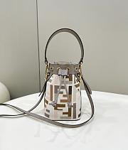 Okify Fendi Mon Tresor Bucket Bag 12x18x10cm 21130 - 1