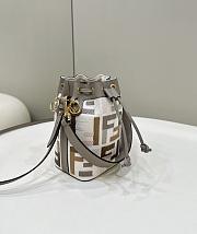 Okify Fendi Mon Tresor Bucket Bag 12x18x10cm 21130 - 5