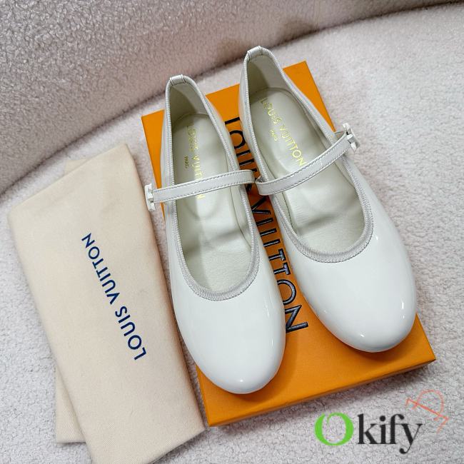 Okify Louis Vuitton Ballet Shoes In White EU35-41 21149 - 1