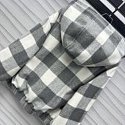 Okify Louis Vuitton Grey Plaid Hooded Jacket SML   - 4