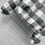 Okify Louis Vuitton Grey Plaid Hooded Jacket SML   - 3