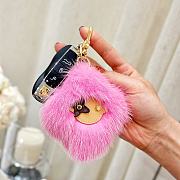 Okify Louis Vuitton Vivienne Fur Keychain M01447 - 4