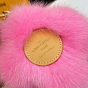 Okify Louis Vuitton Vivienne Fur Keychain M01447 - 2