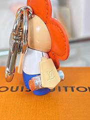 Okify Louis Vuitton Vivienne Gym Key Chain  - 3