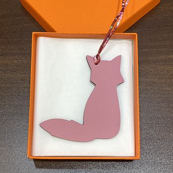 Okify Hermes Fox Double Side Bag Charm In Pink And Dark Brown