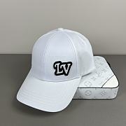 Okify Louis Vuitton White Baseball Cap  - 3