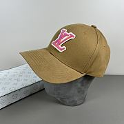 Okify Louis Vuitton Brown Baseball Cap With Pink Logo  - 3