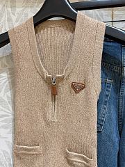 Okify Prada Zip Knitted Tank Top In Light Brown SML  - 4