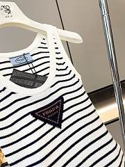 Okify Prada Black And White Stripes Wool Tank Top SML - 2