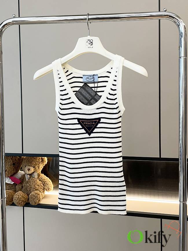 Okify Prada Black And White Stripes Wool Tank Top SML - 1