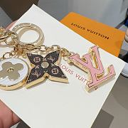 Okify Louis Vuitton Spring Street Keyring In Pink  - 5