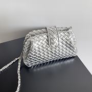 Okify Bottega Veneta Small Lauren 1980 Metallic Clutch In Silver 27x15x8cm - 5