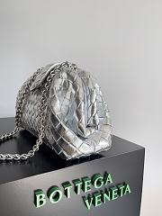 Okify Bottega Veneta Medium Lauren 1980 Metallic Clutch In Silver 31.5x16.5x11cm - 4