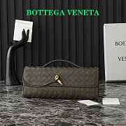 Okify Bottega Veneta Andiamo Clutch Bag In Kaki 31x13x3cm - 1