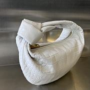 Okify Bottega Veneta Jodie Crocodile Bag In White 28x23x8cm  - 4