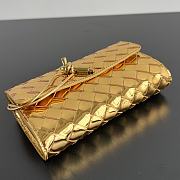 Okify Bottega Veneta Andiamo Wallet In Gold 19x11.5x3cm - 2