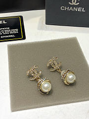 Okify CC Two Pearl Earrings  - 4