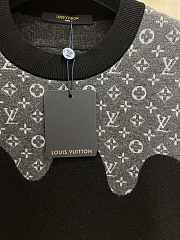 Okify Louis Vuitton Black And Grey Sweater  - 2