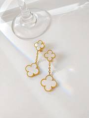 Okify VCA White Earrings 21757 - 1