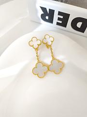 Okify VCA White Earrings 21757 - 2