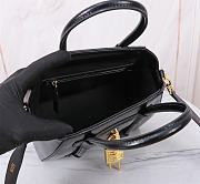 Okify Givenchy Antigona Lock Bag In Black With Gold Hardware 22x29x18x13cm  - 5